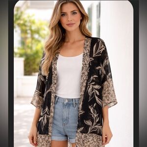 NT L.I.F.E. Kimono Womens open front Floral Print Top one size fits most